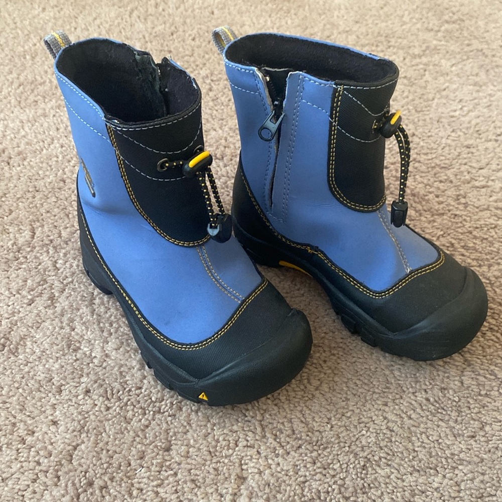 Keen Waterproof Boots